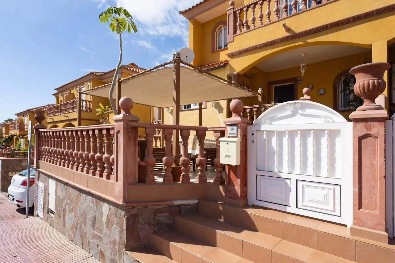 Luxury Villa With Private Pool With Aircon,Playa Del Duque Costa Adeje  Spagna