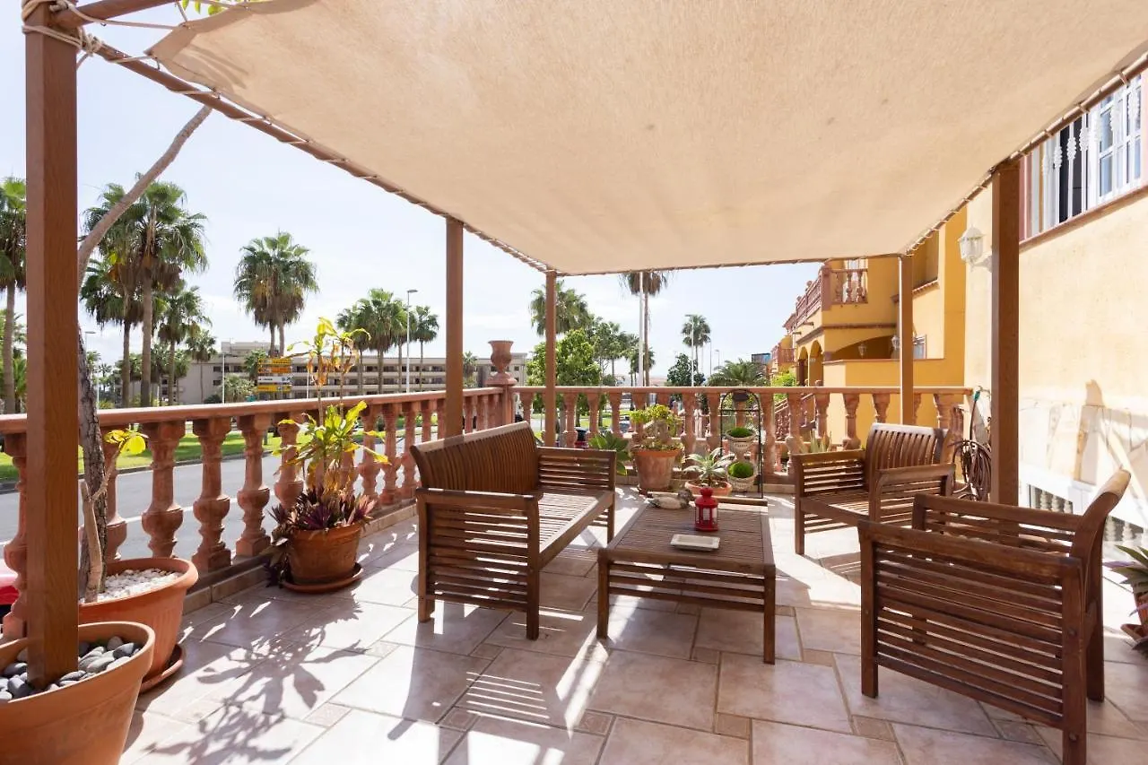Luxury Villa With Private Pool With Aircon,Playa Del Duque Costa Adeje  Spanien