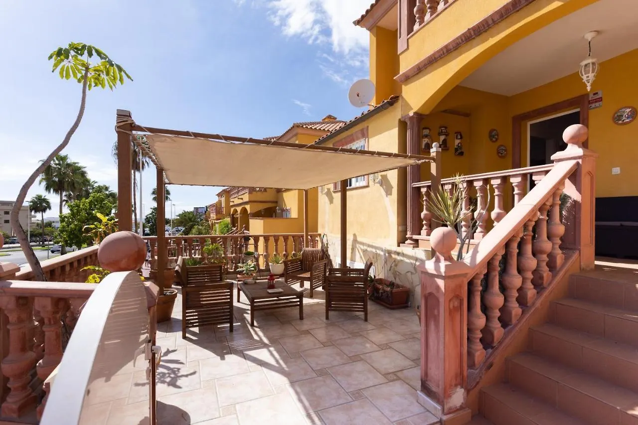 Luxury Villa With Private Pool With Aircon,Playa Del Duque Costa Adeje  Spanien